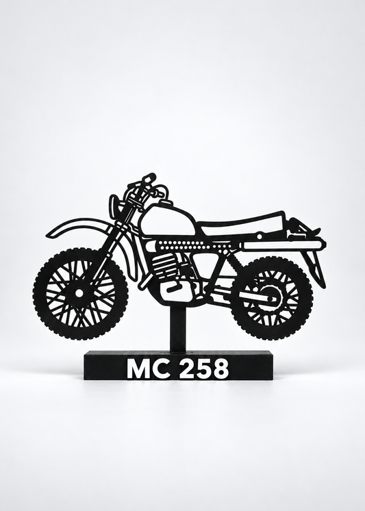 Digital product preview: MC 258 V3 reinforced silhouette on its original display base, front studio view.